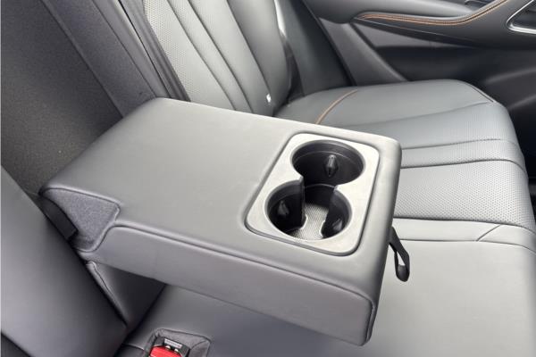 BYD Sealion* 5 1.5 Phev Dm-i Comfort AU - Black Vegan Ltr, photo 35