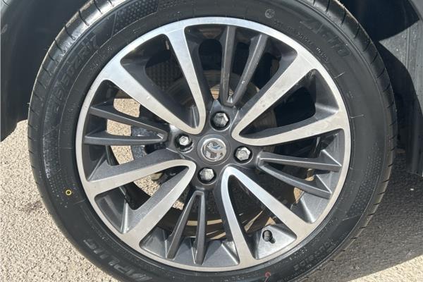 2019 Vauxhall Crossland X 1.2 Turbo GPF Elite Nav SUV 5dr Petrol Auto Euro 6 (s/s) (110 ps) - Cloth, photo 20