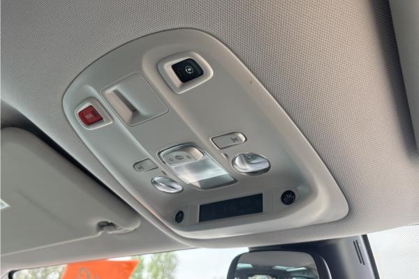 2021 Vauxhall Vivaro Life Electric 50kWh Elite MPV 5dr Electric Auto LWB (8 Seat, 7.4kW Charger) (136 ps) - Cloth, photo 25