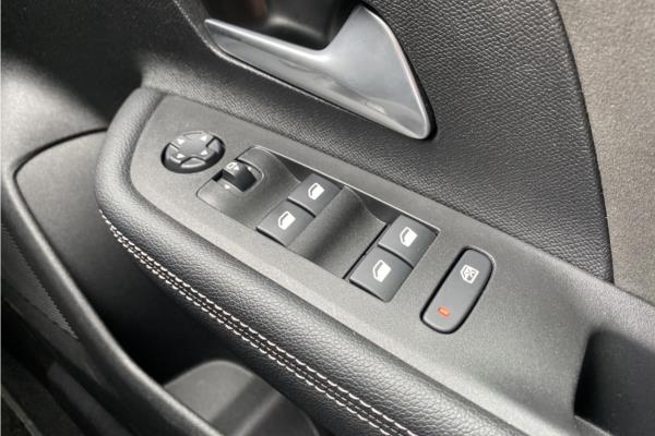 2021 Vauxhall Mokka-e 50kWh Launch Edition SUV 5dr Electric Auto (136 ps) - Black Sienna, photo 26