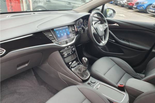 2020 Vauxhall Astra 1.2 Turbo Elite Nav Hatchback 5dr Petrol Manual Euro 6 (s/s) (145 ps) - Leather, photo 15