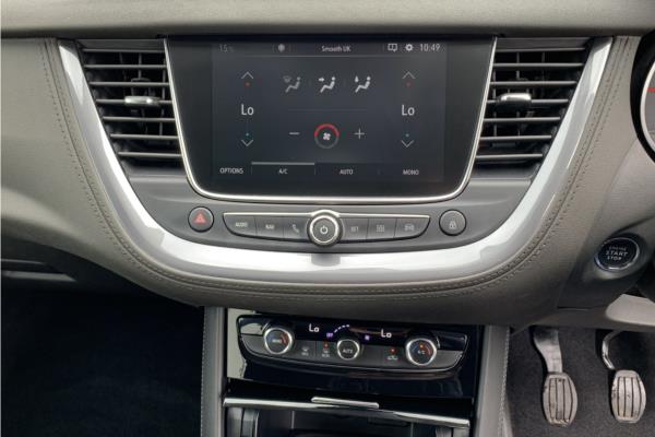 2021 Vauxhall Grandland X 1.2 Turbo Griffin Edition SUV 5dr Petrol Manual Euro 6 (s/s) (130 ps) - Cloth, photo 17