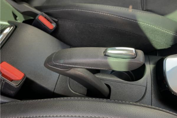 2021 Vauxhall Crossland 1.2 Turbo Ultimate Nav SUV 5dr Petrol Auto Euro 6 (s/s) (130 ps) - Cloth/Alcantara, photo 31