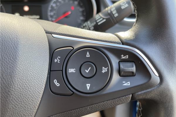 2018 Vauxhall Grandland X 1.2 Turbo Sport Nav SUV 5dr Petrol Manual (s/s) (130 ps) - Cloth, photo 22