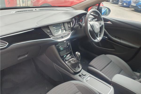 2021 Vauxhall Astra 1.2 Turbo Griffin Edition Hatchback 5dr Petrol Manual Euro 6 (s/s) (145 ps) - Cloth Sienna/Jet Blk, photo 15