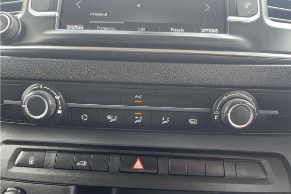 2020 Vauxhall Vivaro 1.5 Turbo D 2900 Dynamic Panel Van 6dr Diesel Manual L2 Euro 6 (s/s) (100 ps) - Cloth, photo 16