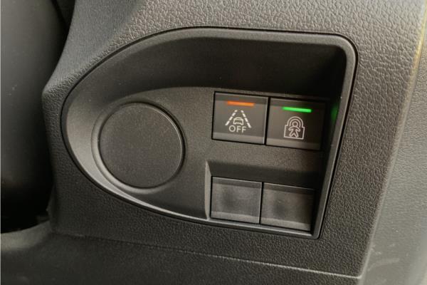 2020 Vauxhall Combo Life 1.2 Turbo Elite MPV 5dr Petrol Auto Euro 6 (s/s) (7 Seat) (130 ps) - Cloth, photo 36