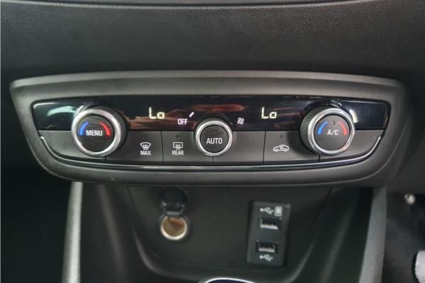 2020 Vauxhall Crossland X 1.2 Turbo Elite Nav SUV 5dr Petrol Auto Euro 6 (s/s) (130 ps) - Leather, photo 16