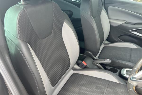 2019 Vauxhall Crossland X 1.2 Turbo GPF Elite Nav SUV 5dr Petrol Auto Euro 6 (s/s) (110 ps) - Cloth, photo 34