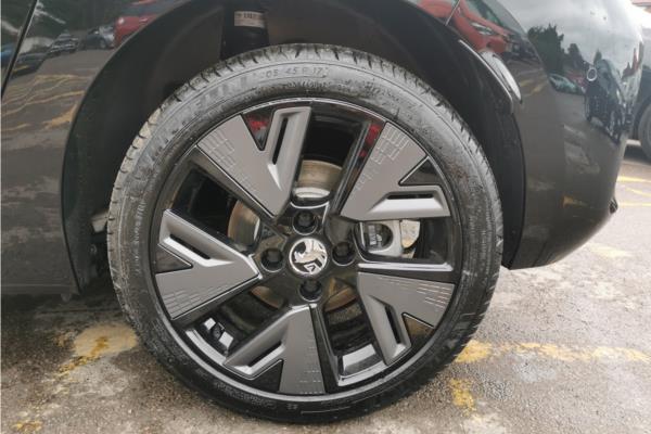 2023 Vauxhall Corsa-e 51kWh Ultimate Hatchback 5dr Electric Auto (156 ps) - Alcantara, photo 19