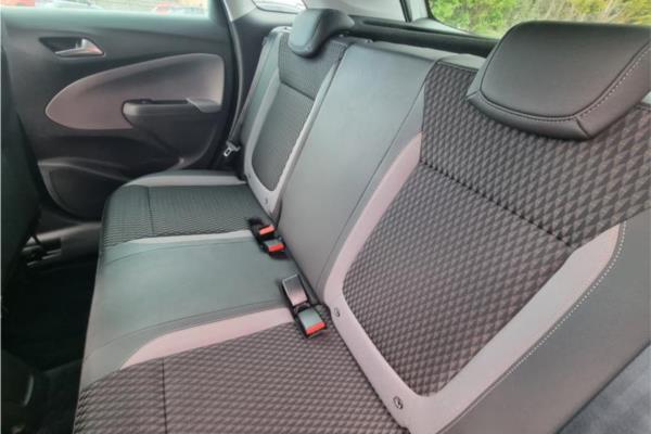 2020 Vauxhall Crossland 1.2T 110ps Bsns Edtn NAV S/S - Florey Black, photo 23