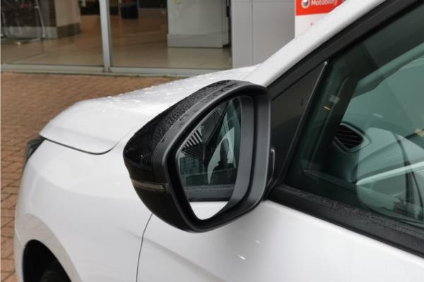 2020 Vauxhall Corsa 1.2 Turbo SE Premium Hatchback 5dr Petrol Manual Euro 6 (s/s) (100 ps) - Cloth, photo 41