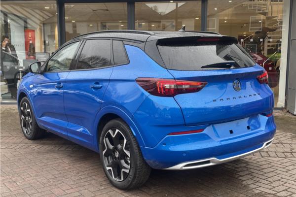 2023 Vauxhall Grandland - Alcantara Jet Black Cloth, Jet Black, photo 5