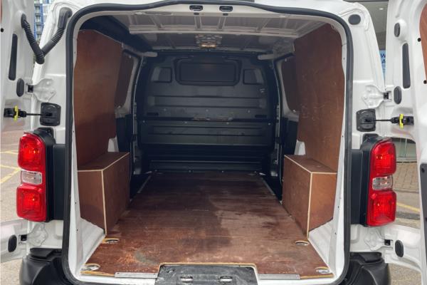 2020 Vauxhall Vivaro 1.5 Turbo D 2900 Dynamic Panel Van 6dr Diesel Manual L2 Euro 6 (s/s) (100 ps) - Cloth, photo 14