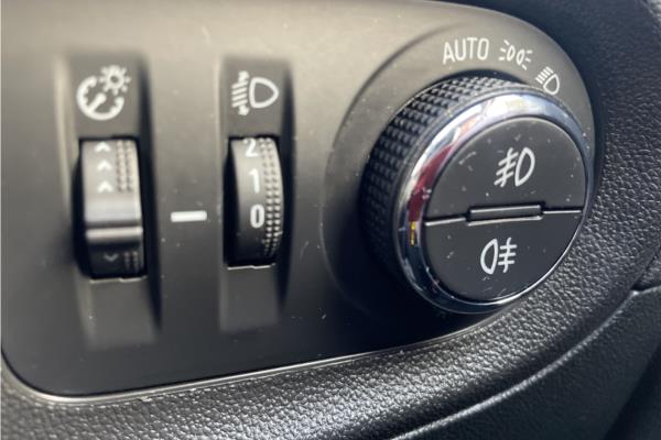 2018 Vauxhall Grandland X 1.2 Turbo GPF Sport Nav SUV 5dr Petrol Auto Euro 6 (s/s) (130 ps) - Cloth, photo 26
