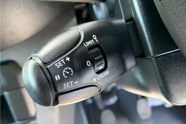 2020 Vauxhall Vivaro 1.5 Turbo D 2900 Dynamic Panel Van 6dr Diesel Manual L1 H1 Euro 6 (s/s) (100 ps) - Cloth, photo 17