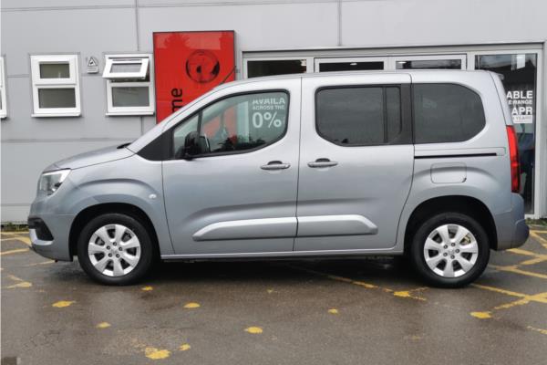 2022 Vauxhall Combo Life 1.5 Turbo D SE MPV 5dr Diesel Manual 6Spd Euro 6 (s/s) (100 ps) - Cloth, photo 5