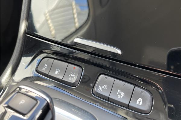 2020 Vauxhall Grandland X 1.6 13.2kWh Ultimate Nav SUV 5dr Petrol Plug-in Hybrid Auto 4WD Euro 6 (s/s) Hybrid4 (300 ps) - Leather, photo 23