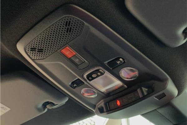 2022 Vauxhall Mokka-e 50kWh SRi Premium SUV 5dr Electric Auto (136 ps) - Cloth, photo 24