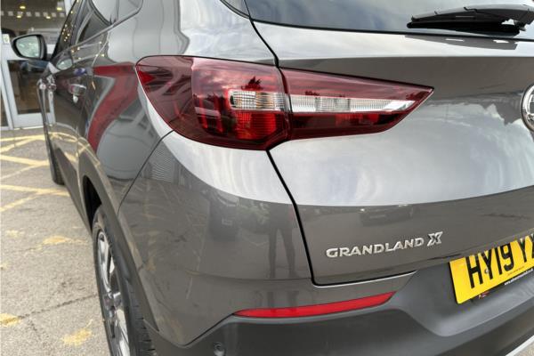 2019 Vauxhall Grandland X 1.2 Turbo GPF Sport Nav SUV 5dr Petrol Auto Euro 6 (s/s) (130 ps) - Cloth, photo 37