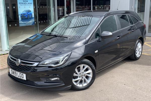 2019 Vauxhall Astra 1.6 CDTi ecoTEC BlueInjection Tech Line Nav Sports Tourer 5dr Diesel Euro 6 (s/s) (110 ps) - Cloth, photo 4