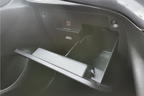 2020 Vauxhall Corsa 1.2 Turbo Elite Nav Premium Hatchback 5dr Petrol Manual Euro 6 (s/s) (100 ps) - Cloth, photo 26