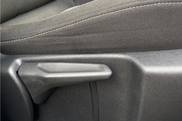 2019 Vauxhall Grandland X 1.2 Turbo SE SUV 5dr Petrol Auto 8Spd Euro 6 (s/s) (130 ps) - Cloth, photo 29