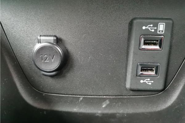 2022 Vauxhall Crossland 1.2 Turbo Ultimate SUV 5dr Petrol Auto Euro 6 (s/s) (130 ps) - Cloth/Alcantara, photo 38