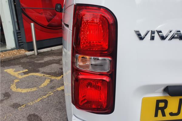 2022 Vauxhall Vivaro - Curtiba Tritone, photo 37