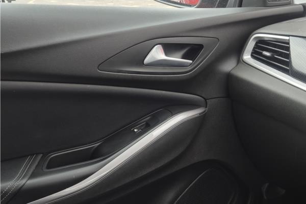 2022 Vauxhall Grandland 1.2 Turbo Ultimate SUV 5dr Petrol Auto Euro 6 (s/s) (130 ps) - Black Alcantara, photo 27