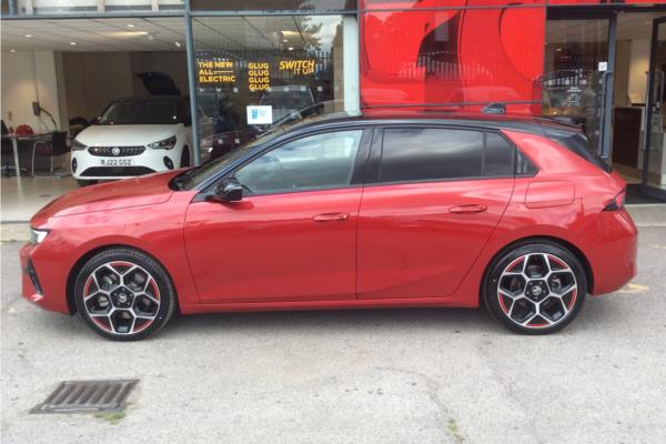 2022 Vauxhall Astra - Cloth Sienna/Jet Blk, photo 4