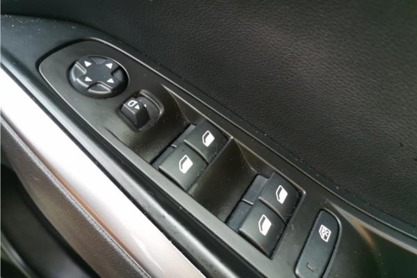2022 Vauxhall Grandland 1.2 Turbo Ultimate SUV 5dr Petrol Manual Euro 6 (s/s) (130 ps) - Black Alcantara, photo 22