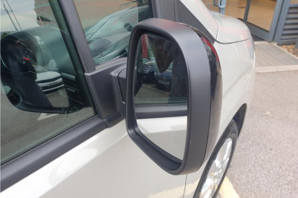 2021 Vauxhall Combo Life 1.2 Turbo SE MPV 5dr Petrol Auto Euro 6 (s/s) (130 ps) - Cloth, photo 41