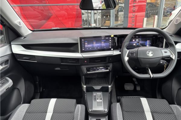 2025 Vauxhall Frontera 1.2 Hybrid [136] GS 5dr e-DCT6 - Ergo Feture Gry, photo 9