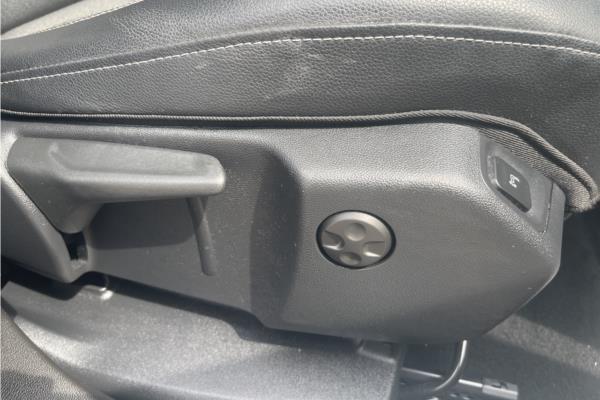 2019 Vauxhall Grandland X 1.2 Turbo GPF Sport Nav SUV 5dr Petrol Auto Euro 6 (s/s) (130 ps) - Cloth, photo 29