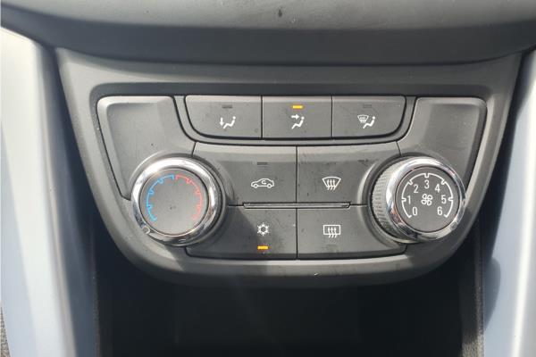 2017 Vauxhall Zafira Tourer 1.4i Turbo SRi Nav MPV 5dr Petrol Auto Euro 6 (140 ps) - Cloth, photo 16