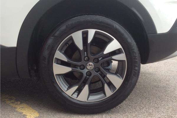2019 Vauxhall Grandland X 1.2 Turbo Sport Nav SUV 5dr Petrol Manual (s/s) (130 ps) - Berson Black, photo 20