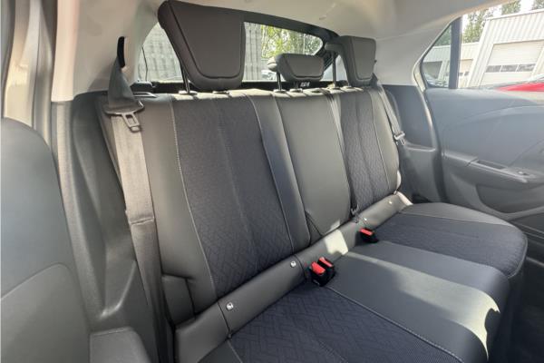 2024 Vauxhall Corsa-e 50kWh Elite Premium Hatchback 5dr Electric Auto (136 ps) - Captain Blue/Mistral Cloth/Leather effect, photo 13