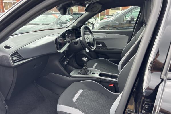 2025 Vauxhall Mokka 1.2 Turbo Griffin SUV 5dr Petrol Manual Euro 6 (s/s) (136 ps) - Minstral+jet Bk, photo 14