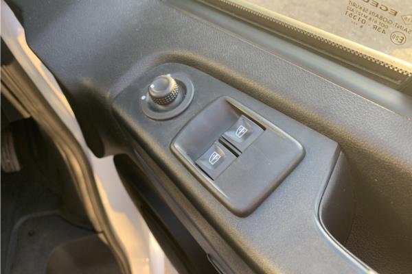2019 Vauxhall Vivaro 1.6 CDTi 2900 BiTurbo ecoTEC Panel Van 5dr Diesel Manual L2 H2 Euro 6 (s/s) (125 ps) - Cloth, photo 22
