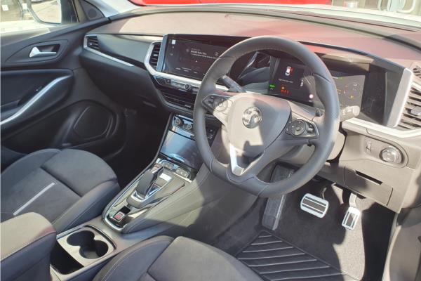 2023 Vauxhall Grandland 1.6 14.2kWh GSe SUV 5dr Petrol Plug-in Hybrid Auto AWD Euro 6 (s/s) (300 ps) - Berson Black, photo 11