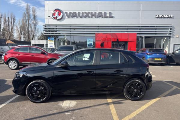 2025 Vauxhall Corsa - Red Banda Fabr, photo 5