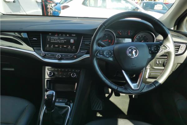 2019 Vauxhall Astra 1.4i Turbo Elite Nav Sports Tourer 5dr Petrol Manual Euro 6 (150 ps) - Leather, photo 11