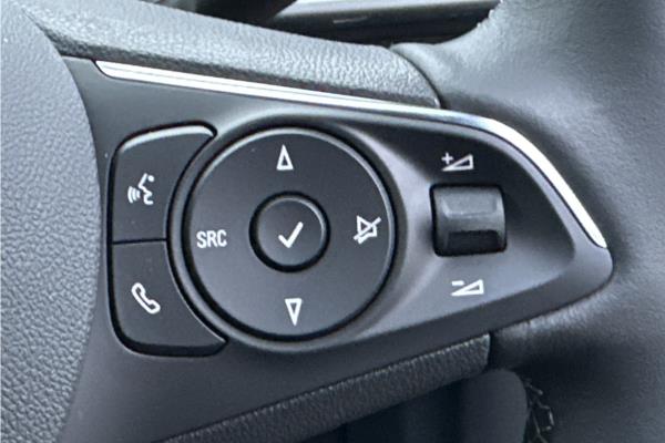 2022 Vauxhall Mokka-e 50kWh Ultimate SUV 5dr Electric Auto (136 ps) - Black Sienna, photo 18