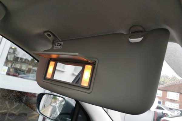 Non Franchise 2018 Nissan Qashqai 1.3 DIG-T Tekna SUV 5dr Petrol Manual Euro 6 (s/s) (140 ps) - Mixed Leather - Fabric/Cloth, photo 30
