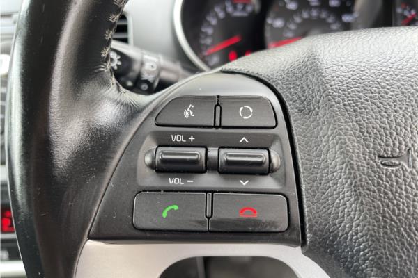 2016 Kia Picanto 1.0 EcoDynamics SE Hatchback 5dr Petrol Manual (s/s) (102 g/km, 65 bhp)-sequence-17