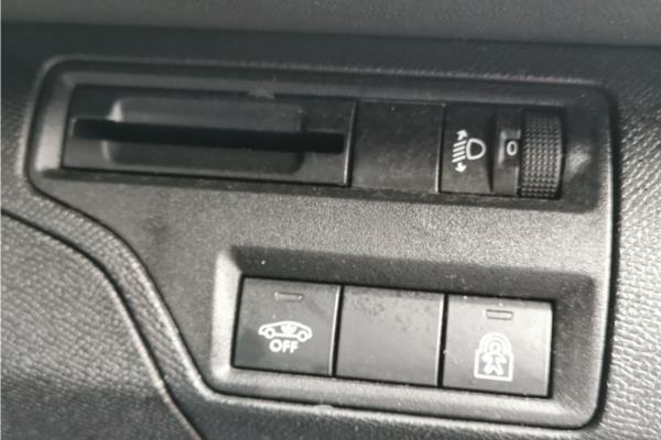 Non Franchise 2019 Peugeot 5008 1.2 PureTech Allure SUV 5dr Petrol Manual Euro 6 (s/s) (130 ps) - Fabic - Cloth, photo 21