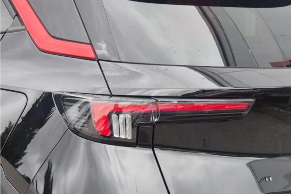 2024 Vauxhall Mokka Electric 50kWh Ultimate SUV 5dr Electric Auto (136 ps) - Black Alcantara, photo 39