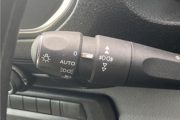 2019 VAUXHALL VIVARO - Cloth, photo 21
