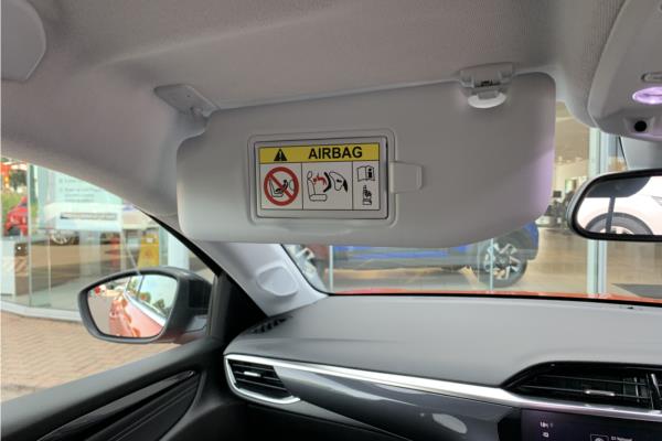 2021 Vauxhall Corsa 50kWh Elite Nav Premium Hatchback 5dr Electric Auto (7.4Kw Charger) (136 ps) - Cloth/Leather, photo 30